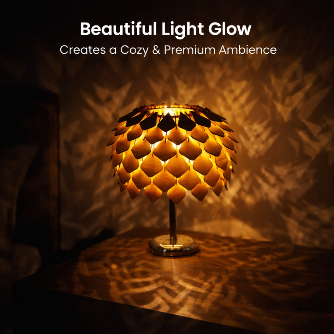 Pinecone Table Lamp
