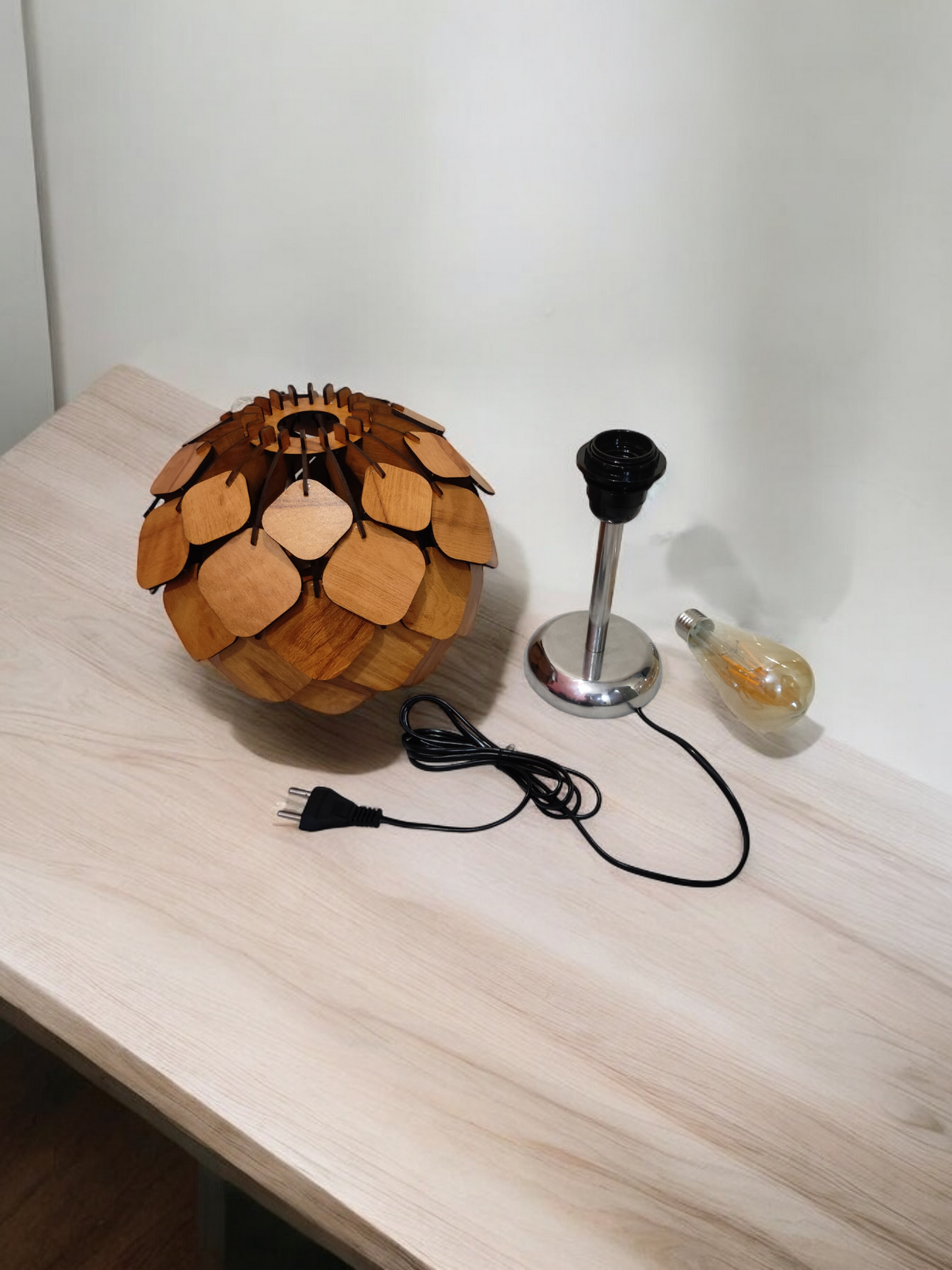 woodiography Handcrafted Wooden Table Lamp lotus shape