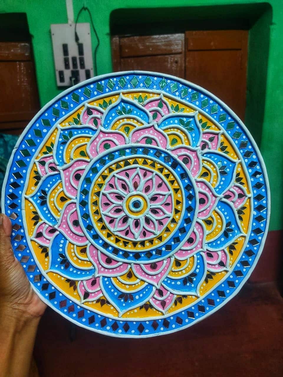 Woodiography MDF Round Craft Boards, 15.24 cm Diameter, 2.5 mm Thickness, Pack of 6