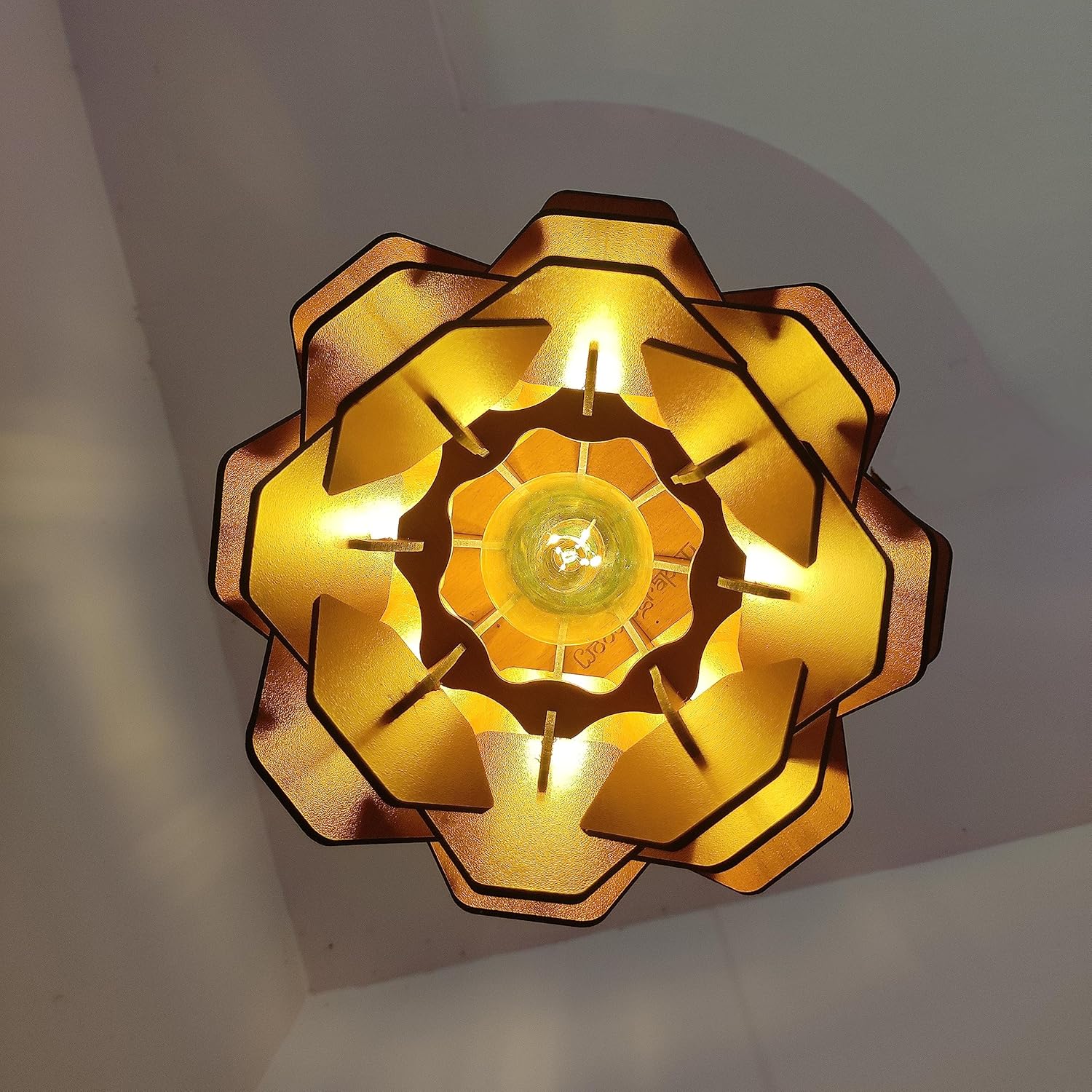 woodiography Wooden Chandelier Hanging Light Wooden Modern Ceiling Pendant Lamp with White Adjustable Cord Ceiling Light for Bedroom Living Dining Room