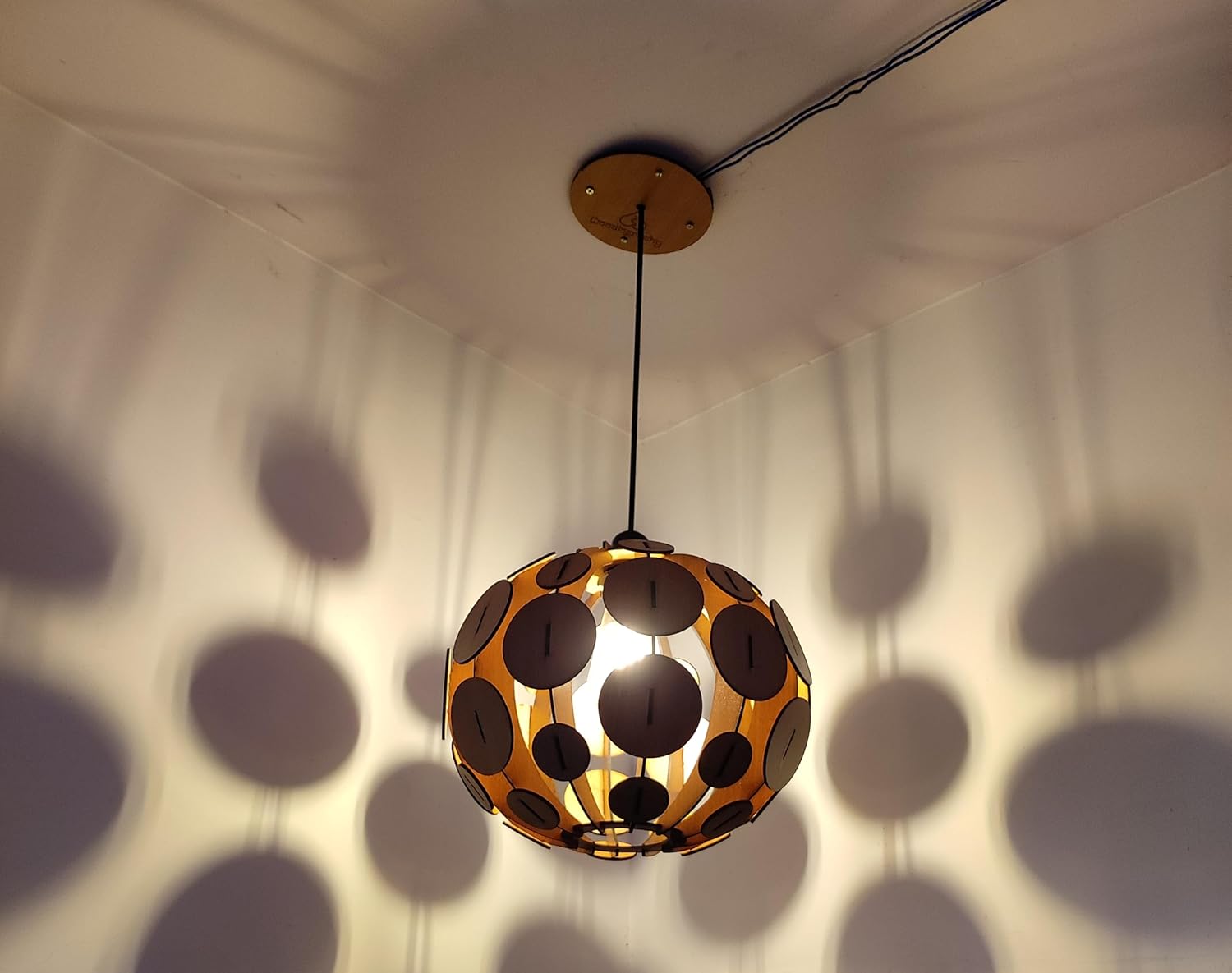 woodiography Wooden Chandelier Hanging Light Wooden Modern Ceiling Pendant Lamp Adjustable Cord Ceiling Light for Bedroom Living Dining Room